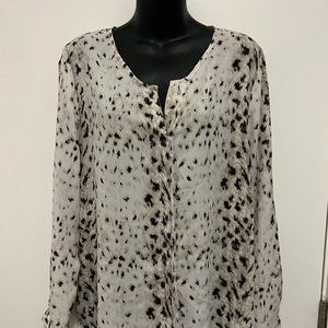 XL - Violet & Claire blouse